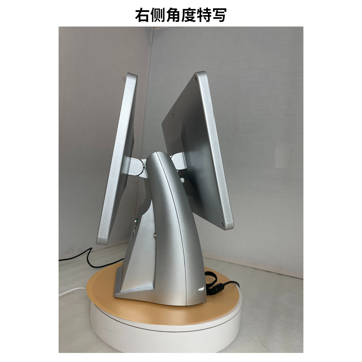 右侧角度特写.png